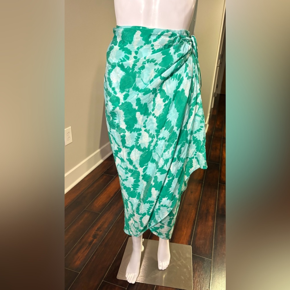 Zara Green Tie-Dye Sarong Wrap Size Medium